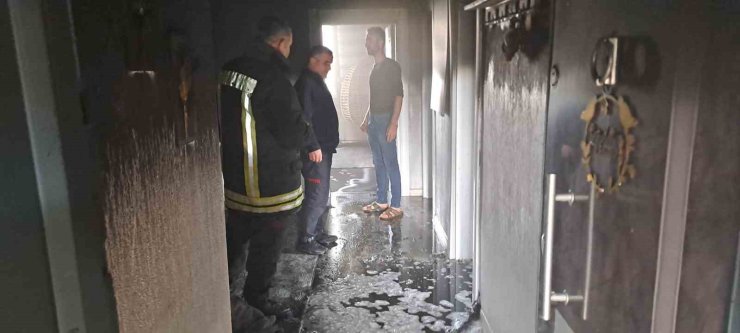 Muş’ta elektrik kaynaklı yangın korkuttu