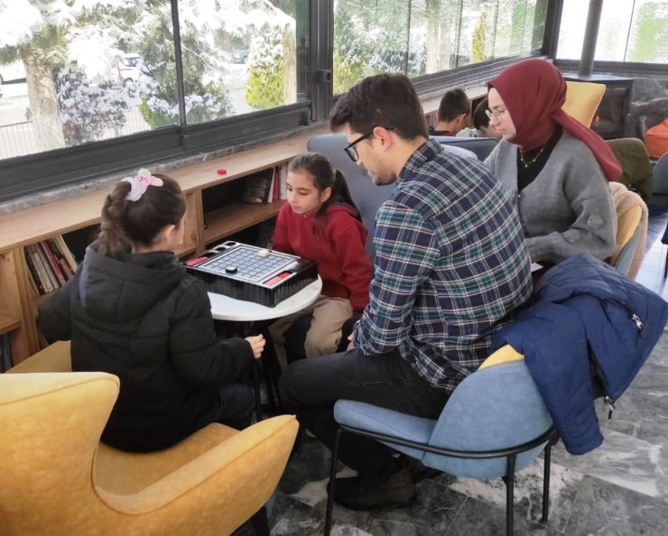 Altıntaş’ta akıl ve zeka oyunları turnuvası
