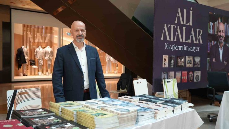 Gazeteci-yazar Ali Atalar okurlarıyla buluştu