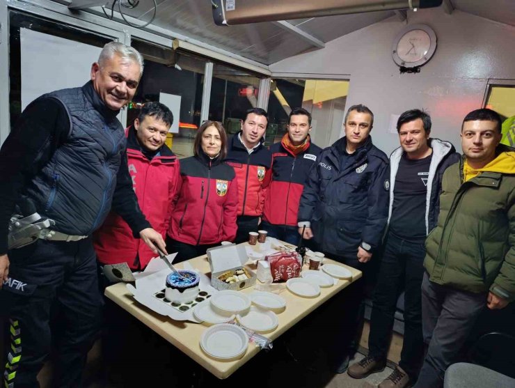 AKUT ekibi Polis haftasına özel ziyaret gerçekleştirdi