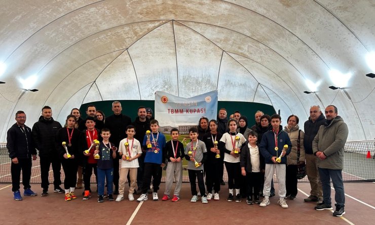 Akçakoca’da TBMM Kupası tamamlandı