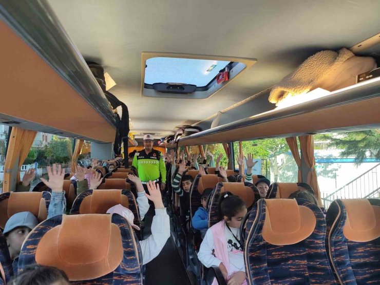 Jandarma ekipleri gezi öncesi bilgilendirdi