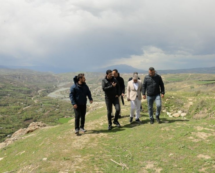 Palu Kalesinde arkeolojik kazılar için geri sayım başladı: Urartu’dan Osmanlı’ya uzanan tarih gün yüzüne çıkacak