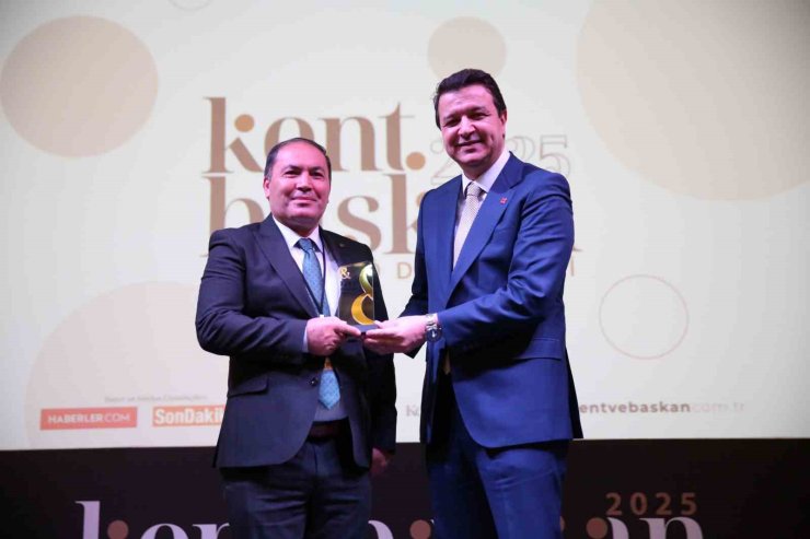 Gemlik Belediyesi’ne "Patili Canlar" projesiyle anlamlı ödül