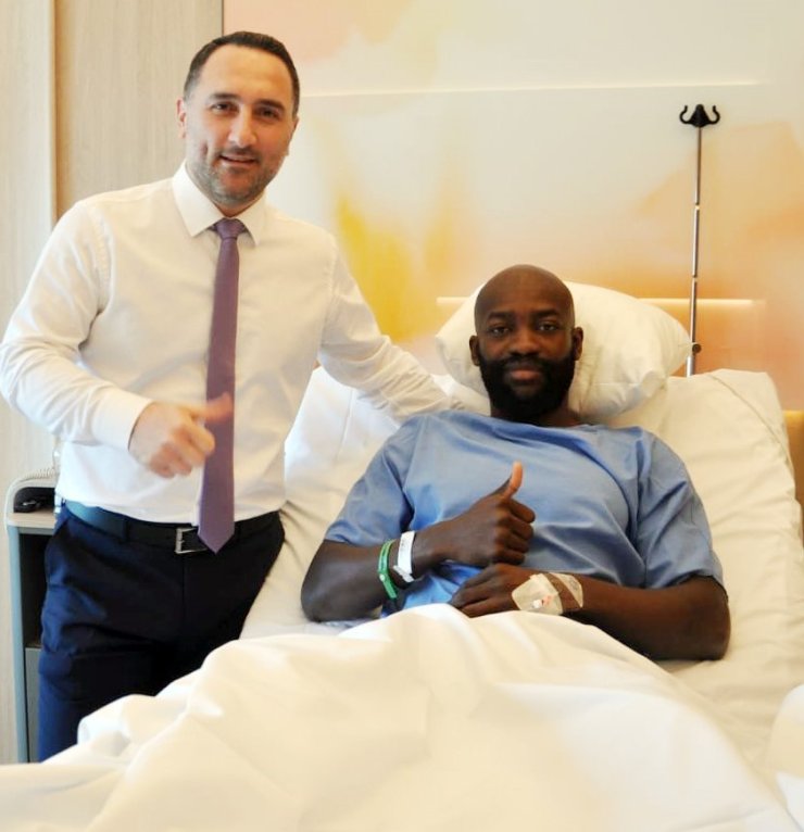 Stephane Bahoken ameliyat oldu