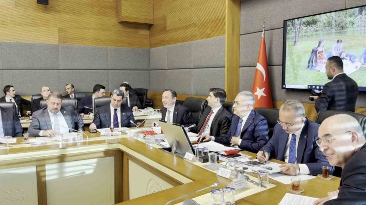 Milletvekili Keskinkılıç, yüksek bütçeli konserler üzerinden ABB’ye AOÇ’ye olan borcu hatırlattı