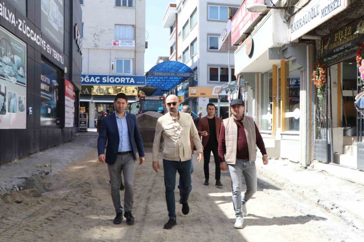 Başkan Arıkan, yol yapım çalışmalarını yerinde inceledi