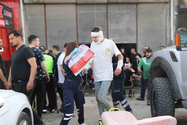 Denizli’de otogaz dükkanındaki gaz kaçağı parlamaya neden oldu; 8 yaralı