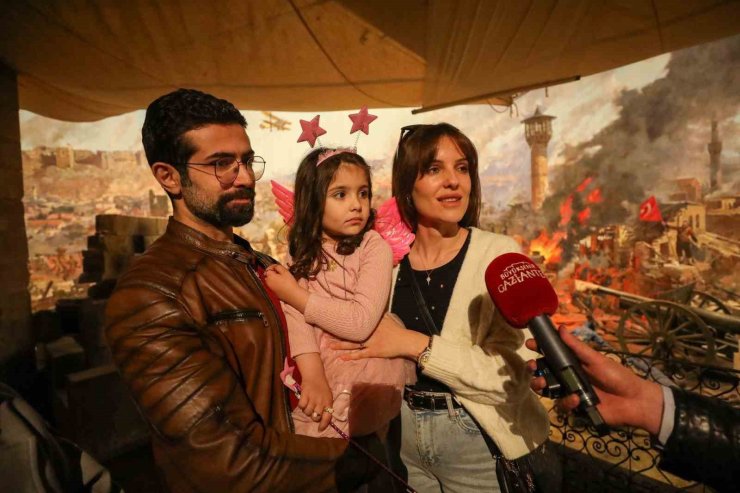 Gaziantep 25 Aralık Panorama Müzesi’nin 1 milyonuncu ziyaretçisi minik Elisa oldu