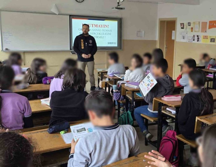 Erzincan’da öğrencilere siber güvenlik eğitimi