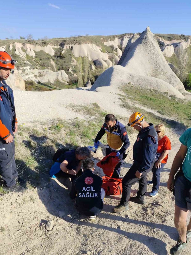 Kapadokya’yı gezerken yaralanan İspanyol turist kurtarıldı