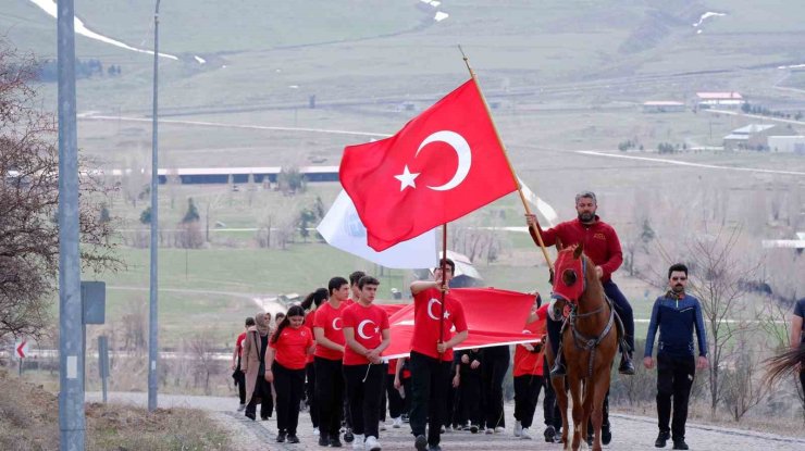Şehitleri andılar, Gazze için dua ettiler