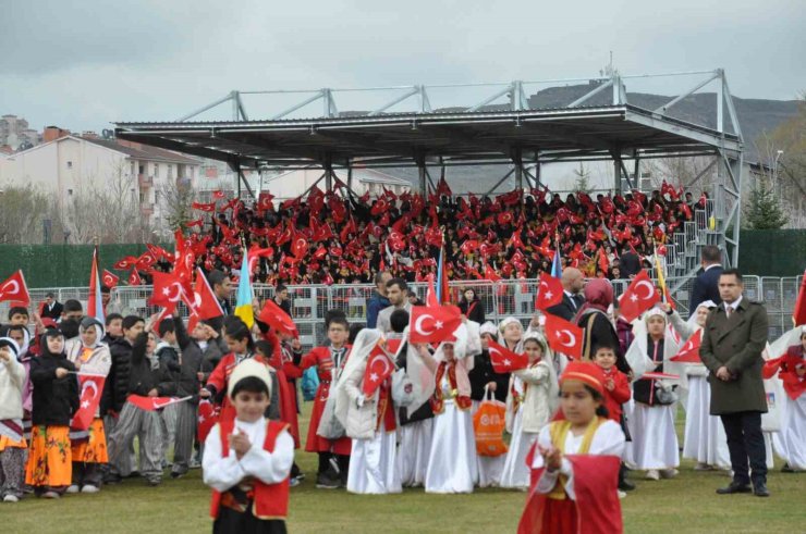 Kars’ta 23 Nisan coşkuyla kutlandı