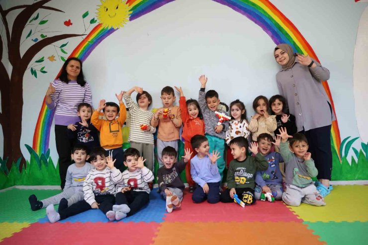 Büyükşehir Akseki kreşi açıldı