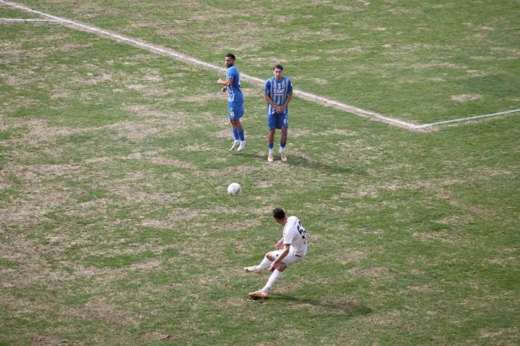 Bayburt Özel İdarespor profesyonel ligden bölgesel amatör lige düştü