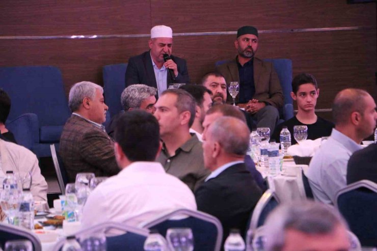 Binlerce kişi Diyarbakırlı hayırsever iş adamının mevlidinde bir araya geldi