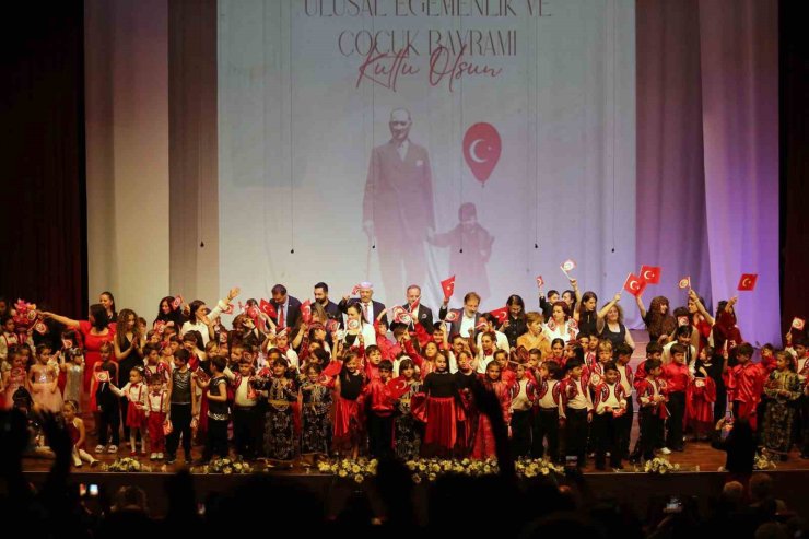 MTK Koleji’nin 23 Nisan kutlamaları devam ediyor