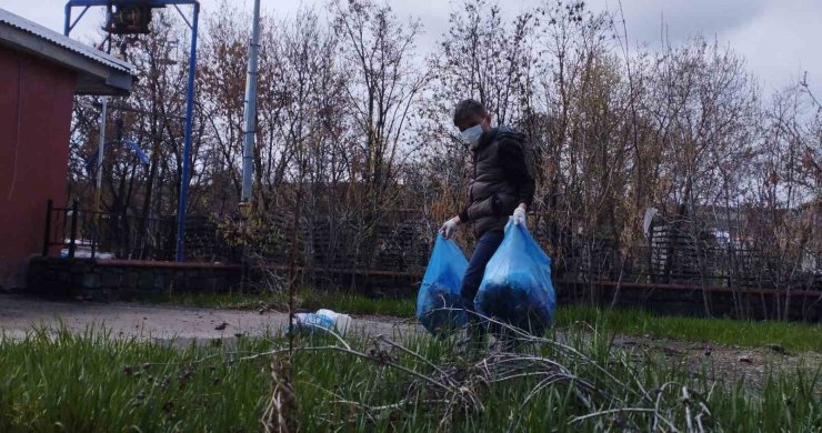 Akyaka’da çevre temizliği kampanyası