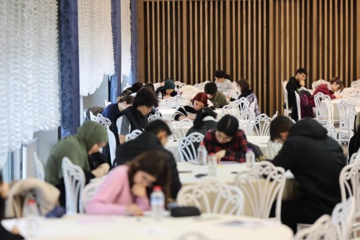 Merkezefendi Belediyesi dönemin son TYT ve AYT deneme sınavlarını gerçekleştirecek