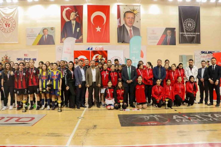 Futsal Yıldız Kızlar Türkiye İl Birinciliği sona erdi