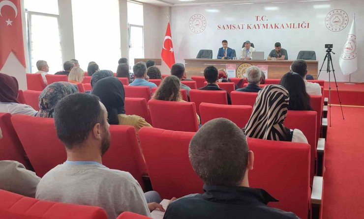 Samsat’ta Türkiye yüzyılı maarif modeli çalıştayı yapıldı.