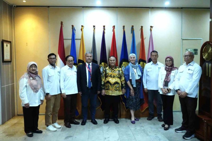 Rektör Adıgüzel Endonezya’da akademik iş birliği ziyaretlerinde bulundu