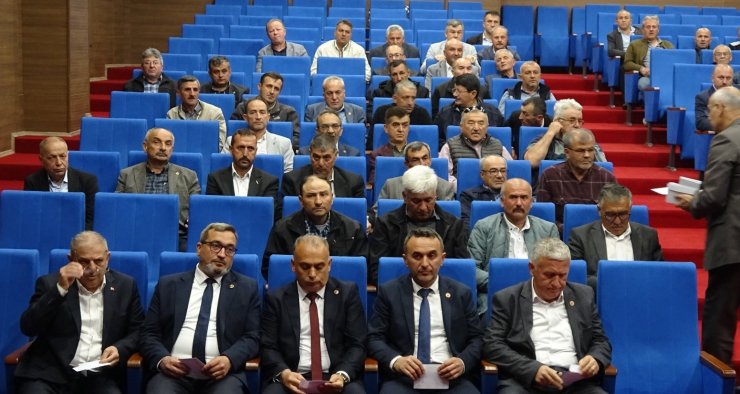Tavşanlı Kaymakamlığı’nda köy muhtarlarıyla istişare toplantısı gerçekleşti