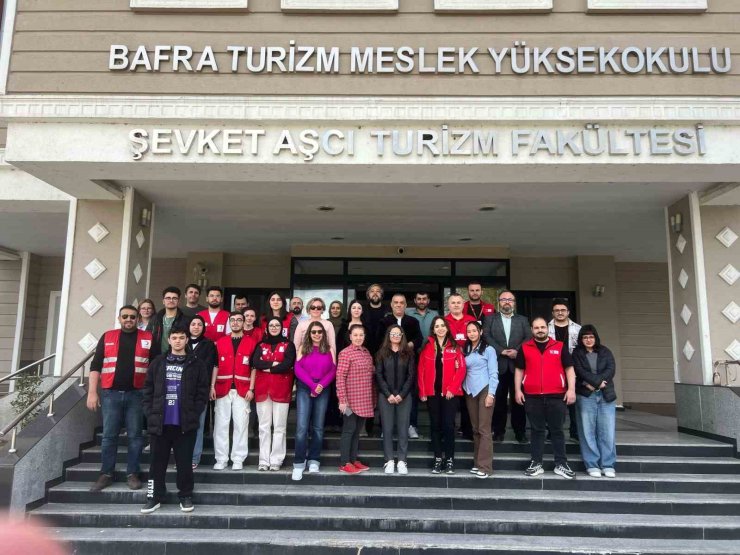 OMÜ’de "Sensiz Olmaz" sloganıyla kan bağışı etkinliği