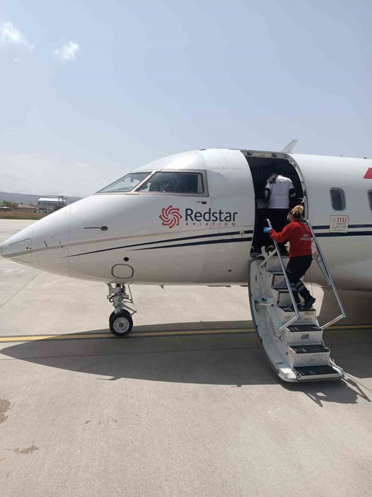 Kalp hastası bebek uçak ambulansla İstanbul’a sevk edildi