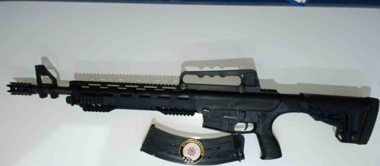 Afyonkarahisar’da magandalar polisten kaçamadı