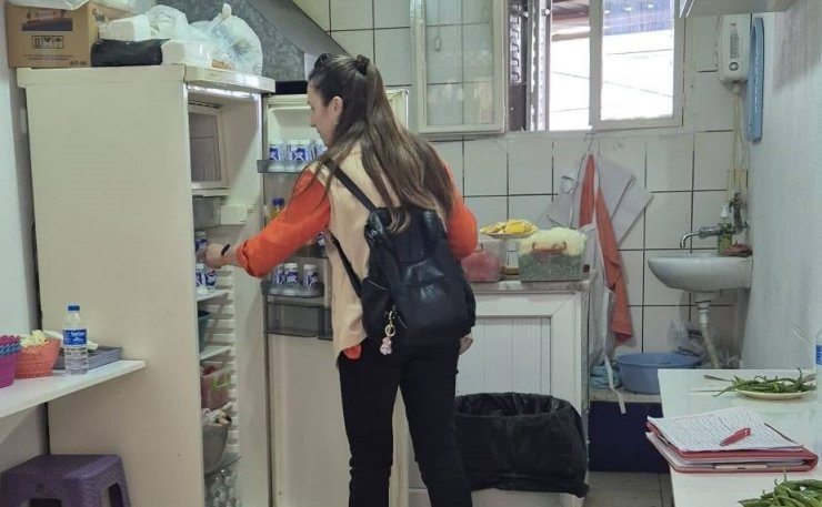 Söke’de gıda işletmeleri denetlendi