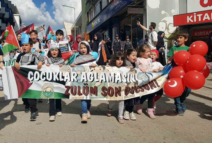 Zulmün karşısında çocukların vicdanı yürüdü