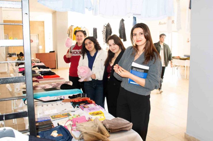 Anadolu Üniversitesi İBF’de İleri Takas pazarı kuruldu