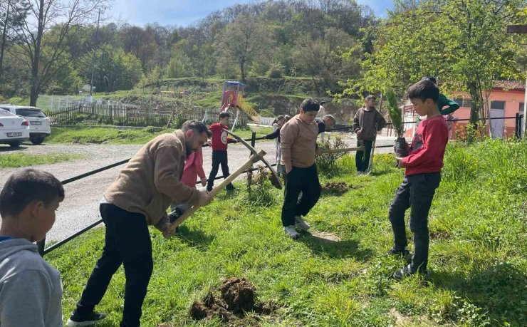 Yakakent’te "İyilikle Dönüştür" projesi