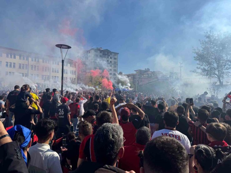 Eskişehir’de şampiyonluk kutlamaları