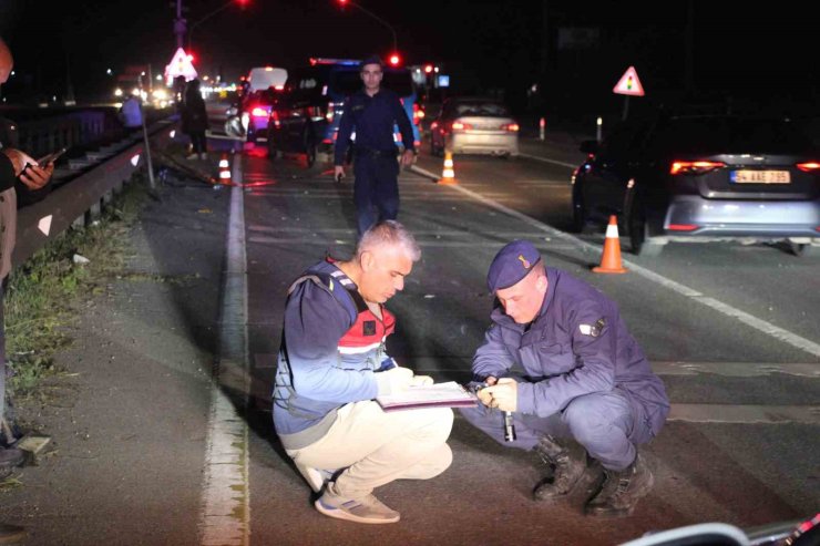 D-100 kara yolunda elektrikli bisiklet ile motosiklet çarpıştı: 1 ölü, 1 yaralı