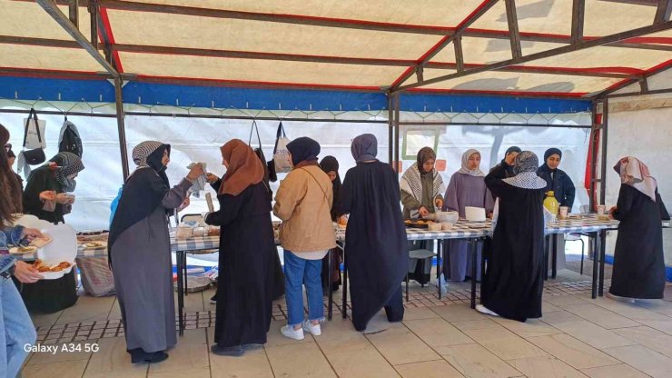 Van YYÜ’den Gazze yararına yardım kampanyası