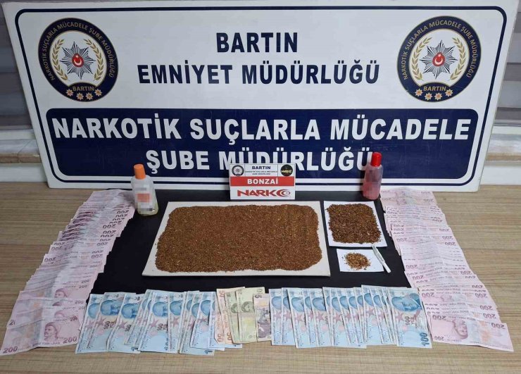 Bartın’da uyuşturucu tacirlerine operasyon: 4 tutuklama