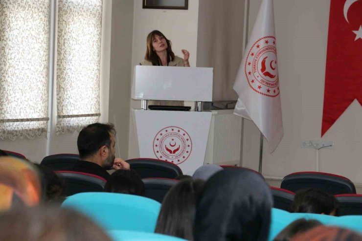Erzincan sevgi evlerinde gıda okuryazarlığı eğitimi verildi
