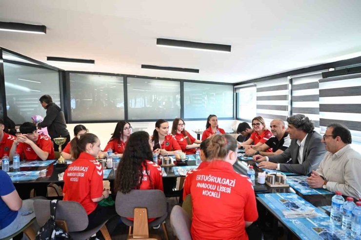 Kartepeli öğrenciler Türkiye şampiyonu