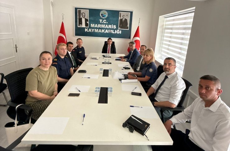 Marmaris’te yaz sezonu öncesi liman ve deniz güvenliği toplantısı yapıldı
