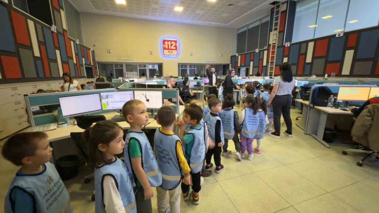 Es Çocuk Evi’nin minikleri 112’yi keşfetti