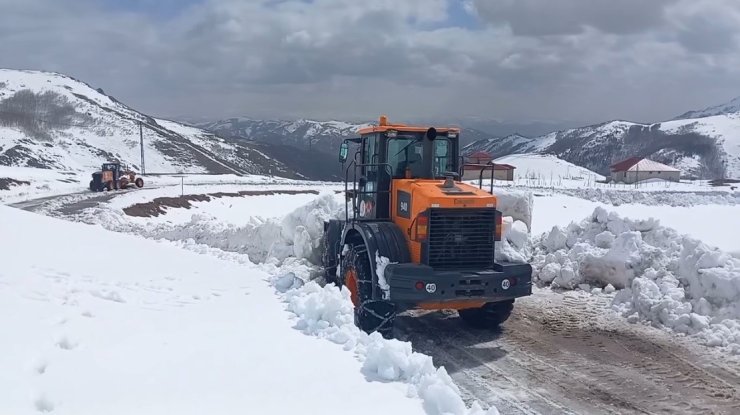 Mayıs ayında karla mücadele