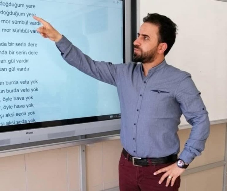 Öğretmenden değerlere alegorik bakış: ’Sekoya Meclisi’ yayımlandı