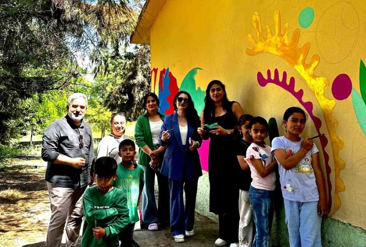 Mardian Mall’dan eğitime renkli ve anlamlı destek