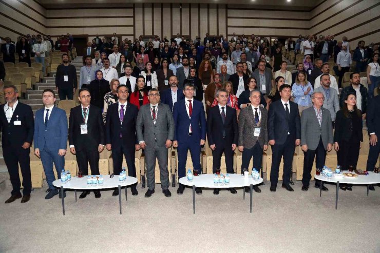 Erzurum’da "Beyin ölümü tespiti ve donör bakımı farkındalık" sempozyumu düzenlendi