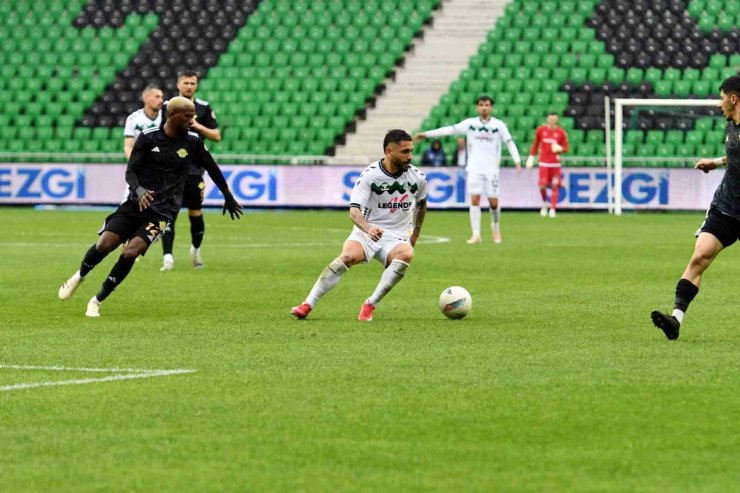 Trendyol 1. Lig: Sakaryaspor: 2 - Esenler Erokspor: 0