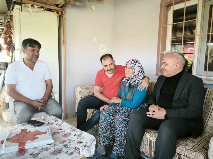 Başkan Kara şehit annelerini unutmadı