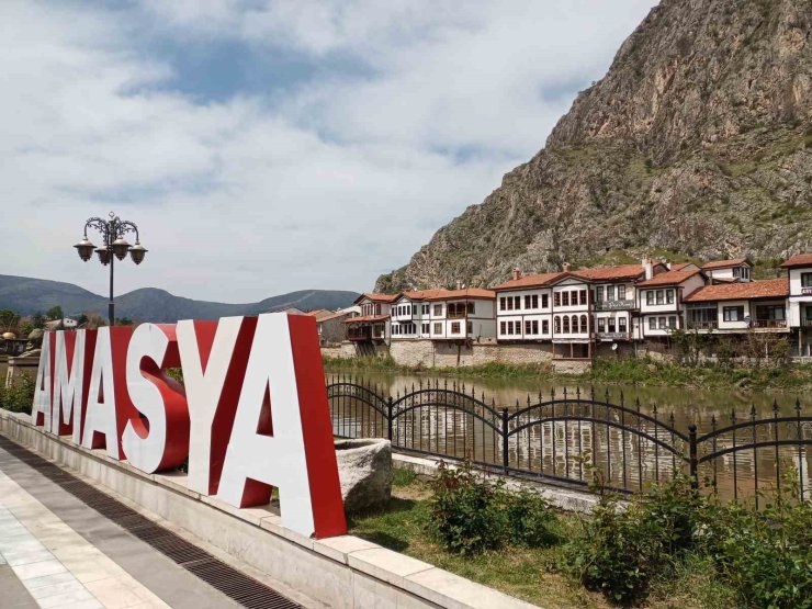 Amasya’da 4.4 ve 4.2 büyüklüğünde iki deprem