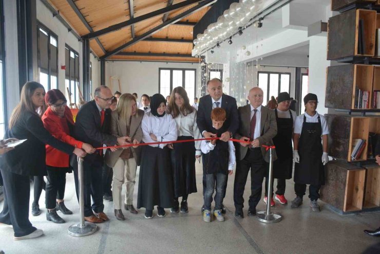 Sinop’ta "Özelim Çocuk Korosu ve Karma Sanat Sergisi"